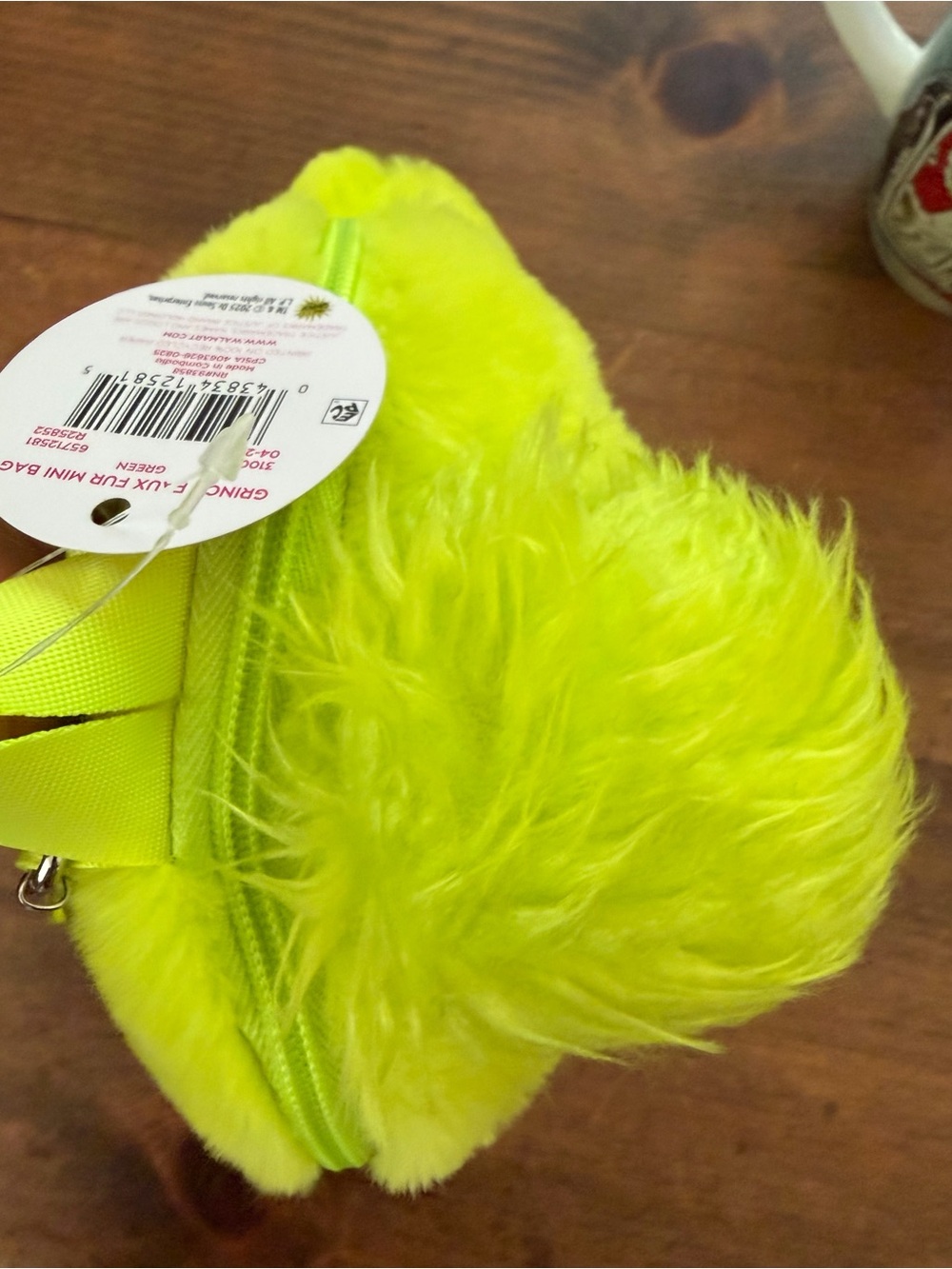 The Grinch mini back pack and mug - Picture 3 of 5